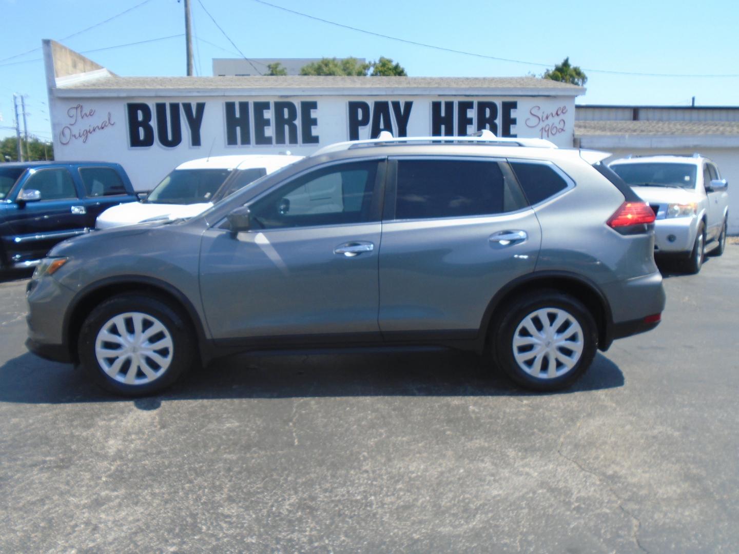 2017 Nissan Rogue (5N1AT2MT9HC) , located at 6112 N Florida Avenue, Tampa, FL, 33604, (888) 521-5131, 27.954929, -82.459534 - Photo#0